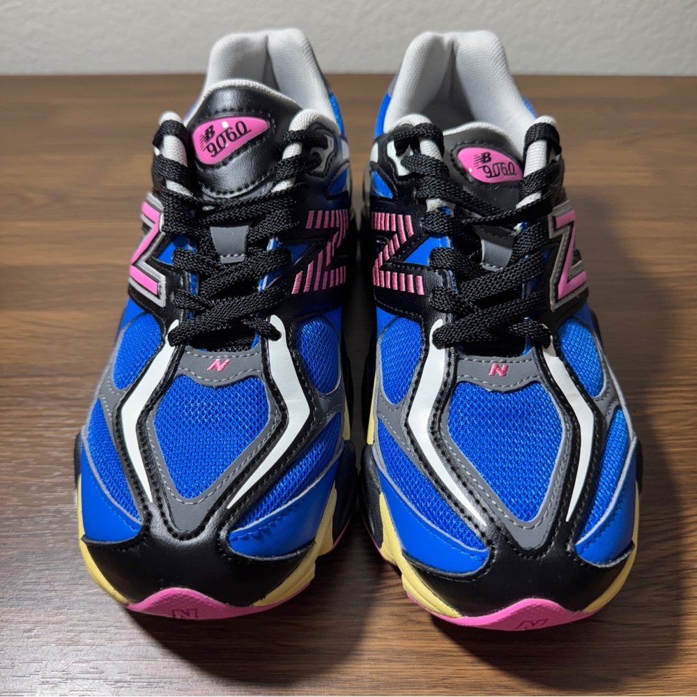 New Balance 9060 Blue Oasis Real Pink GC9060BP Size 5.5 Unisex Kids Sneaker